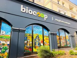 biocoop-au-gre-des-saisons-clamart_vitrine.webp